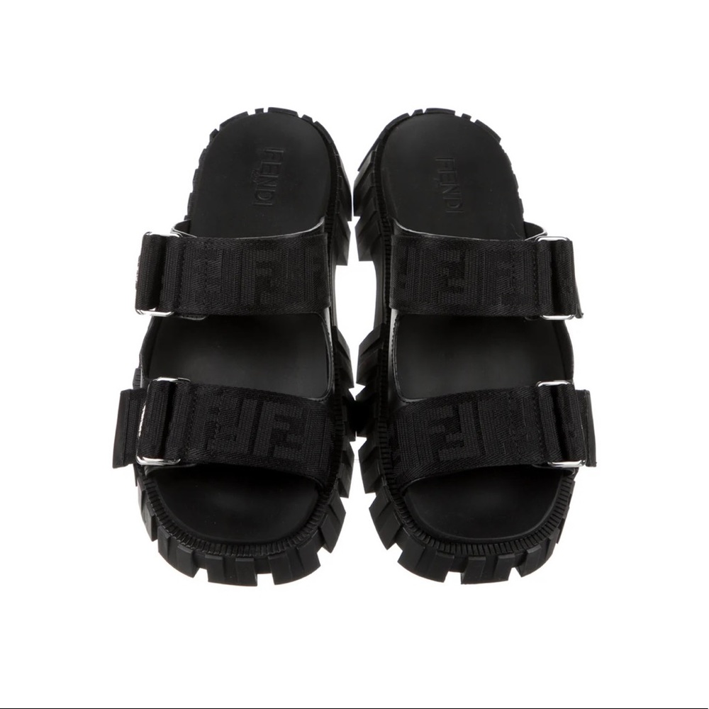 Mens Fendi slide